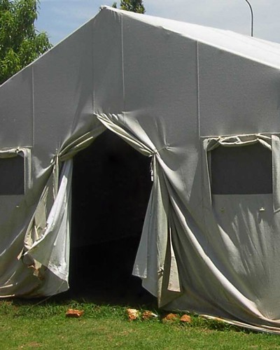 Изготавливаем солдатские палатки в Боровичах вместимостью <strong>до 70 человек</strong>